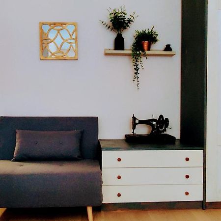 Cs50 Alojamiento 1 Dormitorio Monforte De Lemos Otel Dış mekan fotoğraf